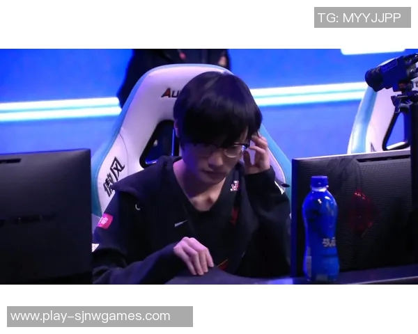 FPX战队在S15电竞王者荣耀赛季中状态飙升创下新高纪录